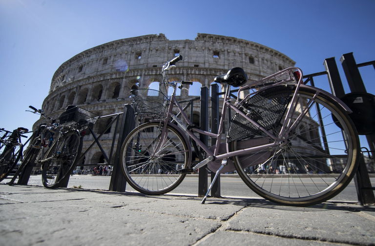 nuovo codice strada biciclette in divieto