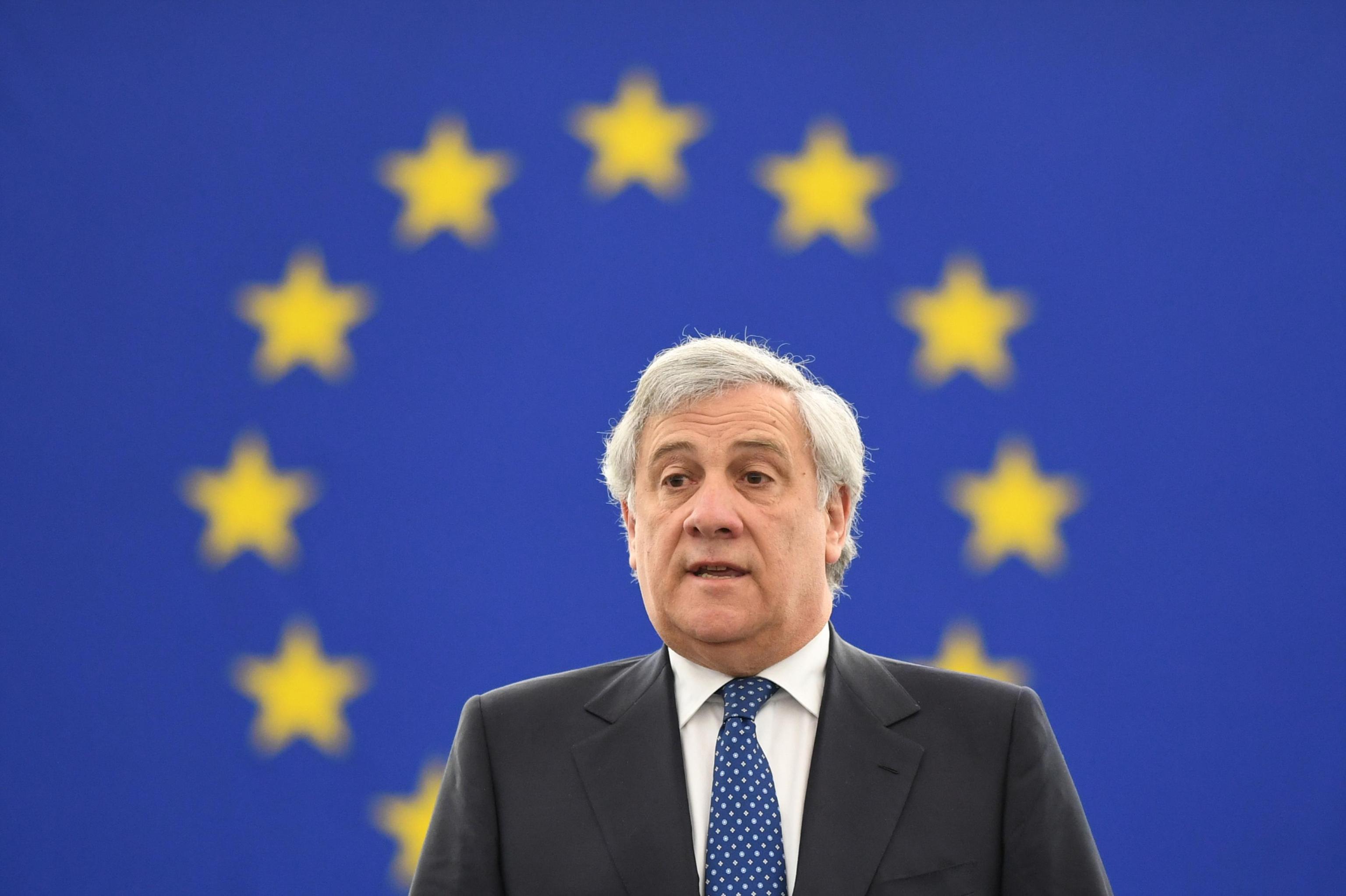 Tajani I Gruppi Del Parlamento Europeo A Maggioranza Per Il Candidato Di Punta Open