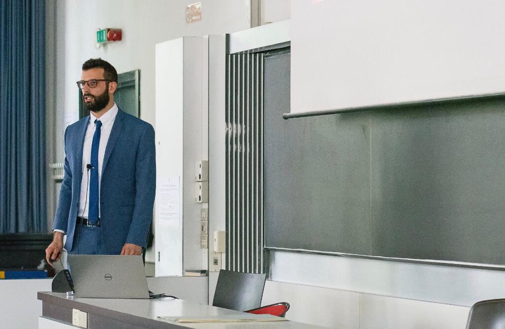 Andrea Tanzini Un Ragazzo Italiano Al World Economic Forum