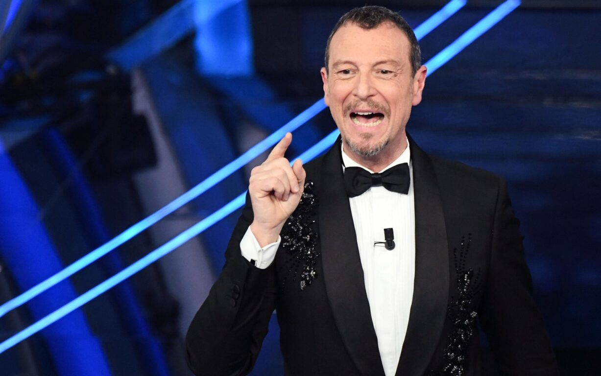 Sanremo, Amadeus fa il tris: sarÃ  conduttore e direttore