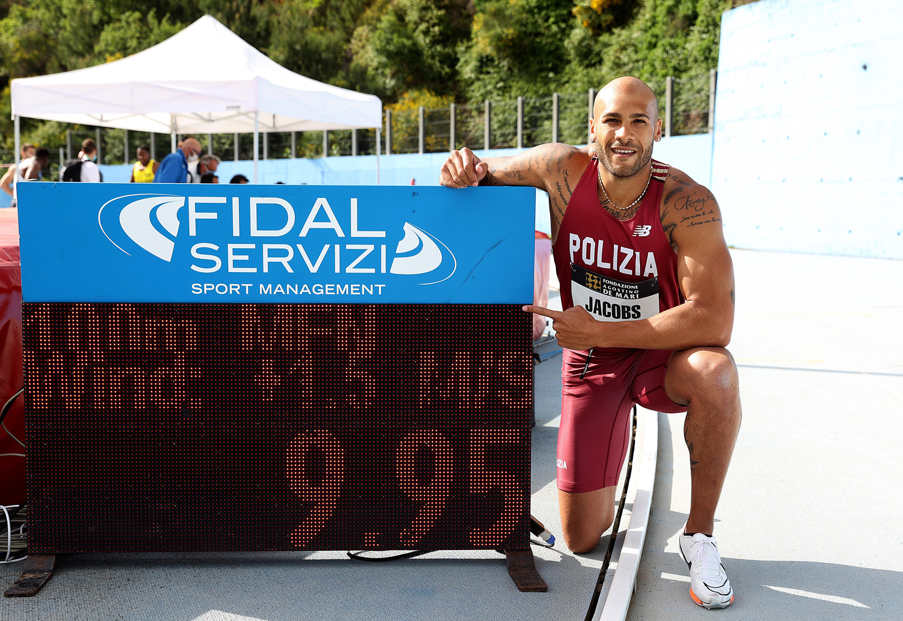 Marcell Jacobs Chi E Eta Carriera Genitori Origini Moglie Instagram Oro Alle Olimpiadi Di Tokyo 2021 Record